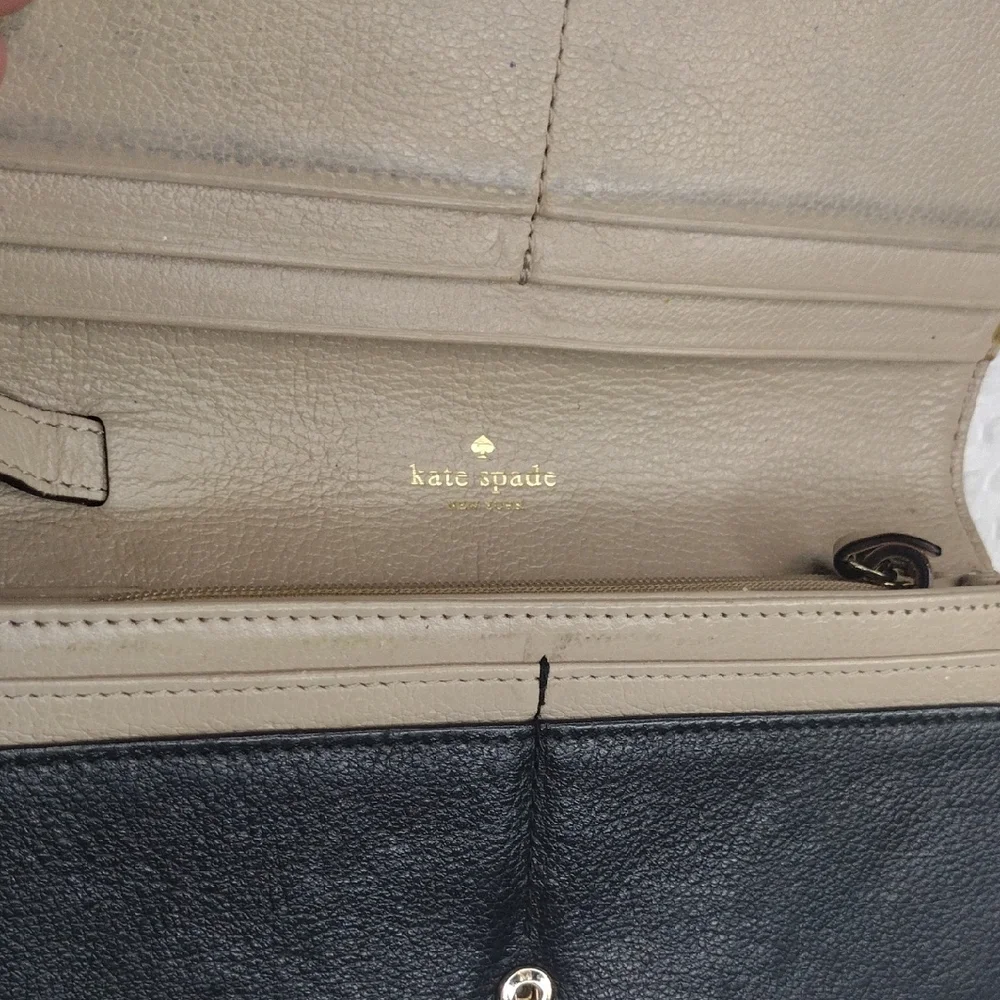 Kate Spade Black and Cream Bow Wallet - Picture 13 of 15